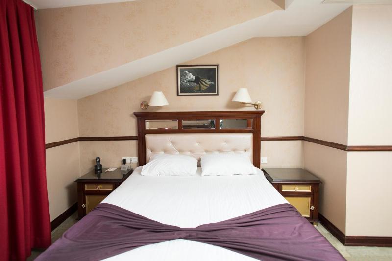Suite image 3