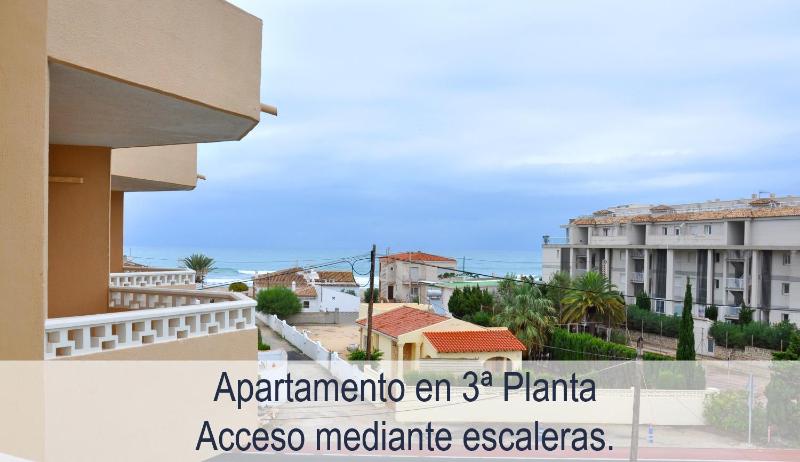 Three-Bedroom Apartment - Upper Floor image 2