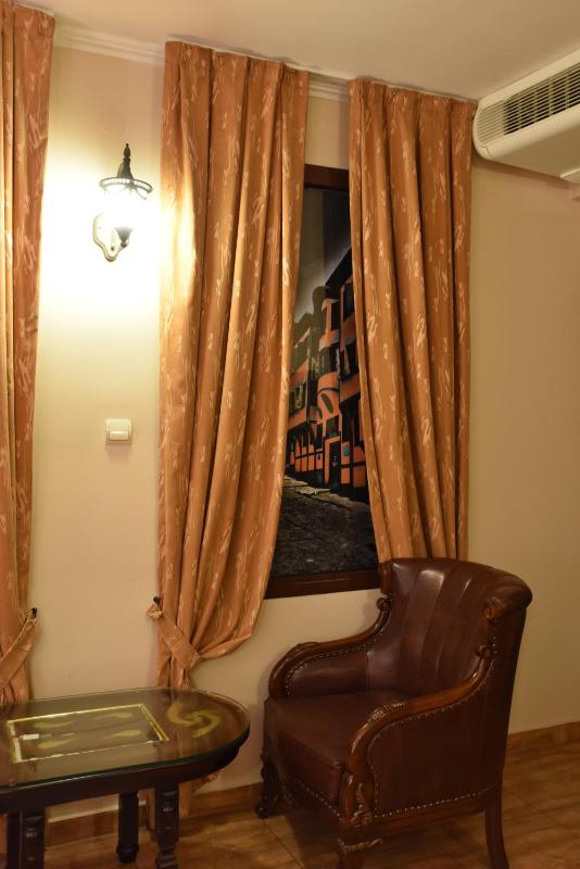 Budget Double Room image 3