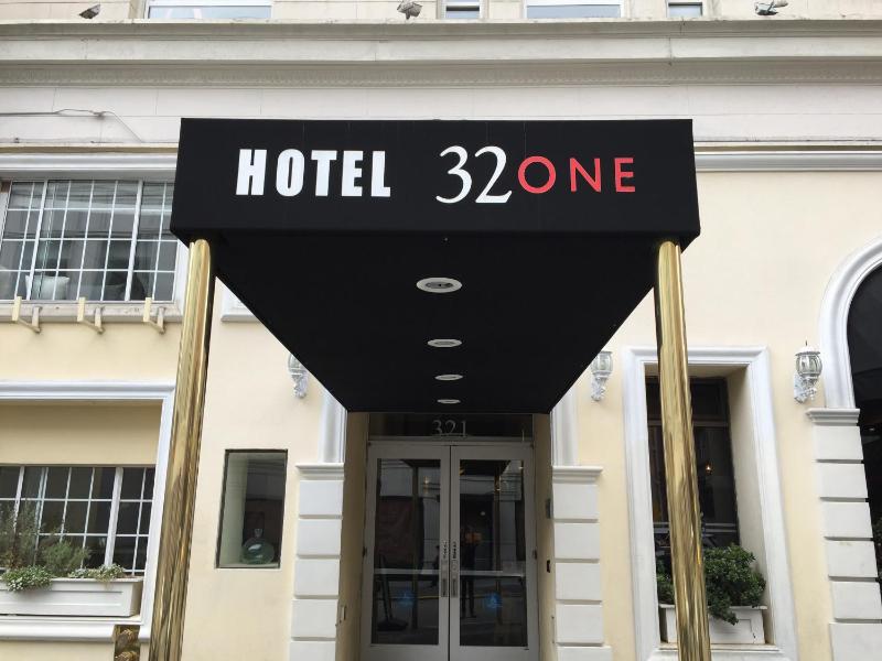 Hotel 32One - image 7