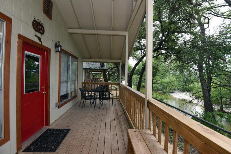 Two-Bedroom Cabin with Two King Beds 1 image 3