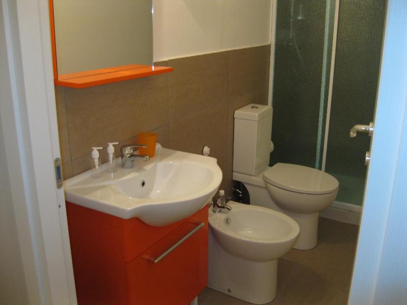 Double Room with Private Bathroom image 3