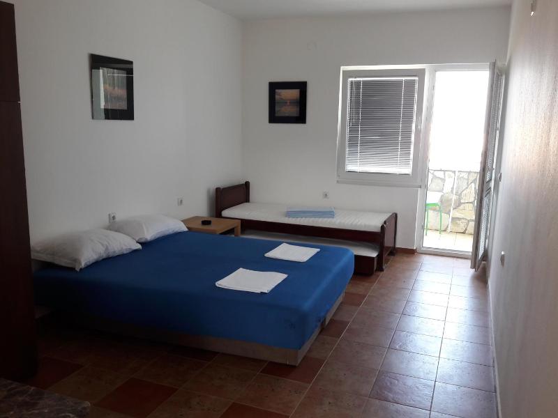 Apartment image 4