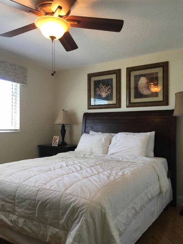 One-Bedroom Apartment image 3