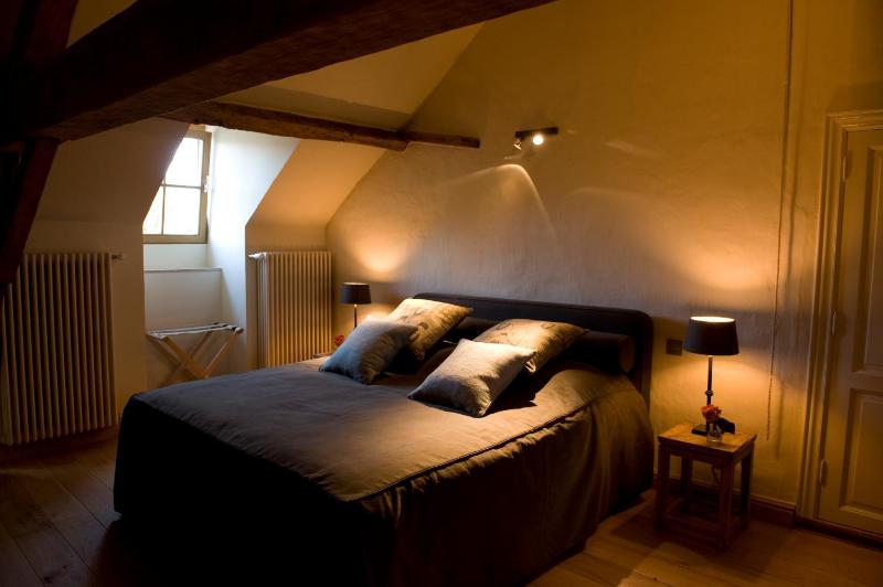 Standard Double Room image 2
