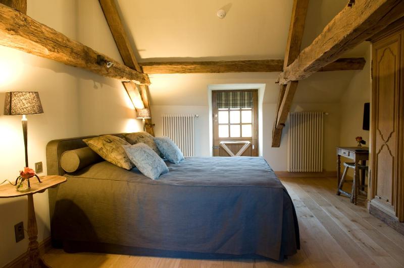 Standard Double Room image 4