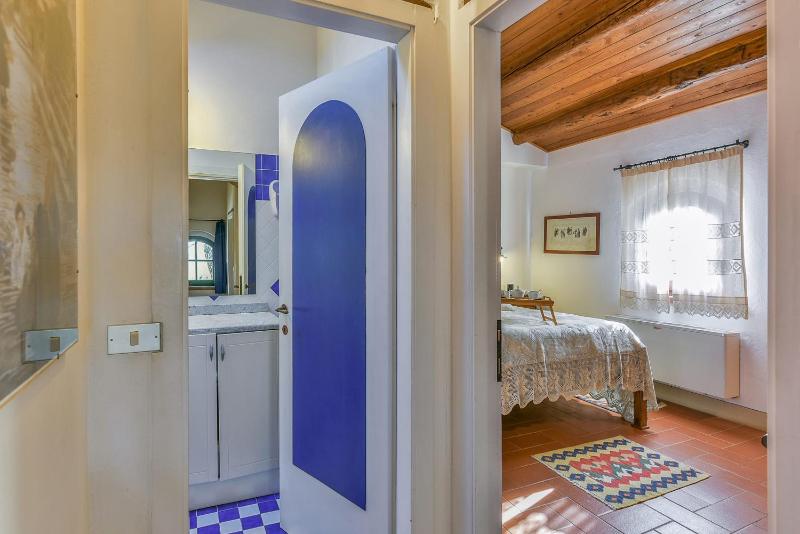 Two-Bedroom Apartment with Patio image 2