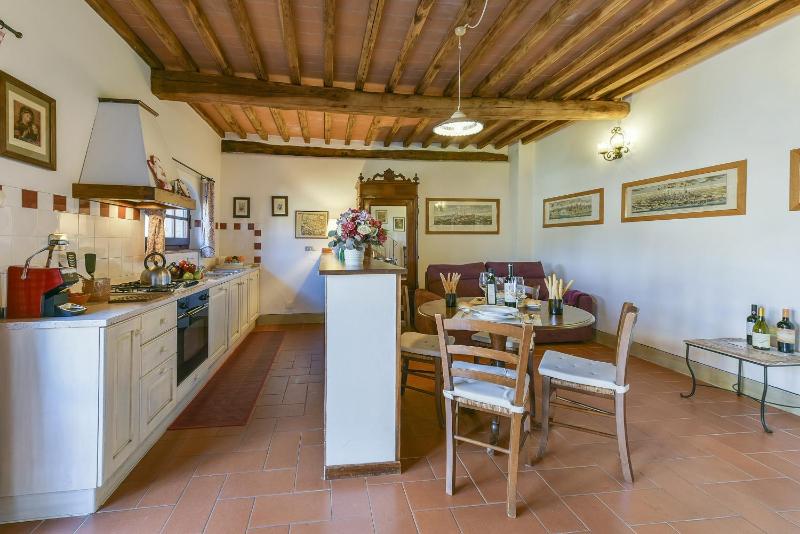 Standard Apartment - Split Level image 2
