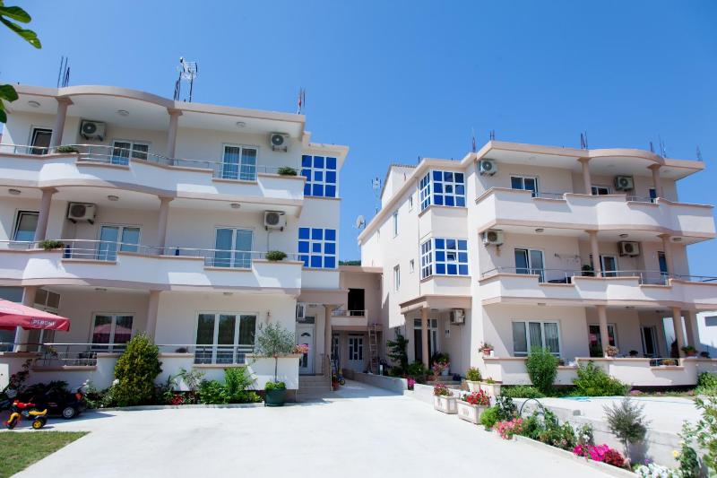 Moonlight Apartments - image 9