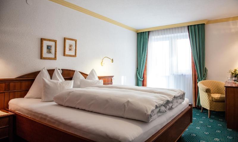 Double Room image 4