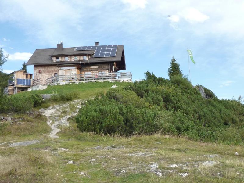 Chalet image 2