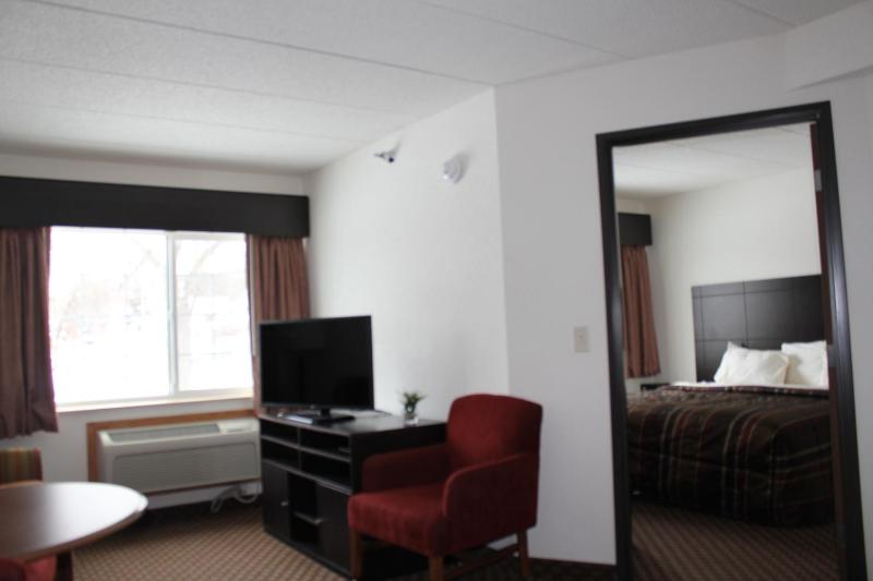 Standard Double Suite image 1