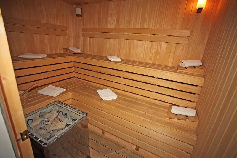Suite image 2