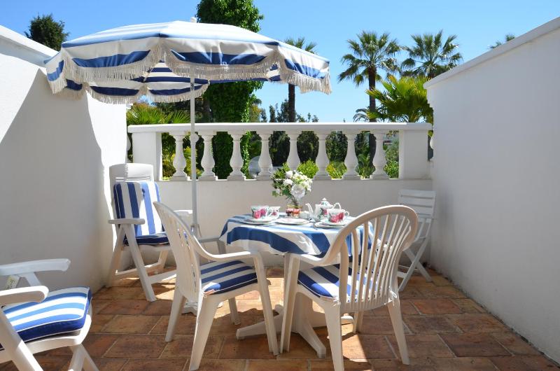 Double Room with Terrace image 4