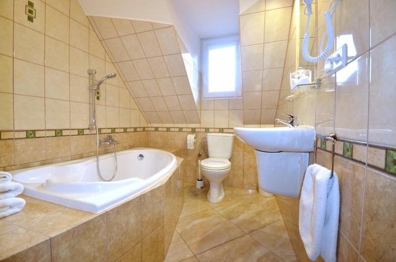 Apartment with Bath image 4