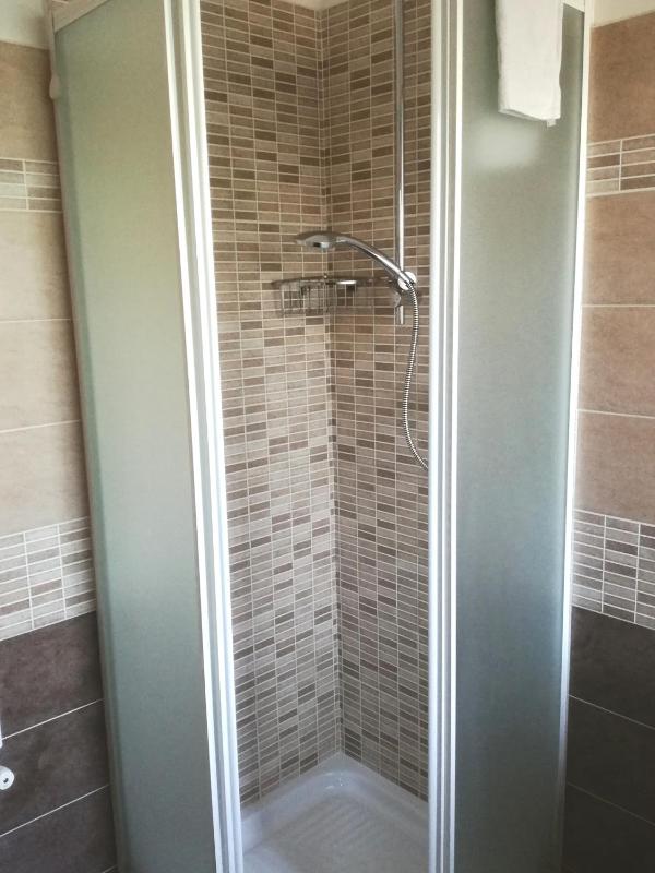 Standard Double or Twin Room image 2