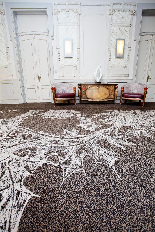 Savoy Hotel - image 4