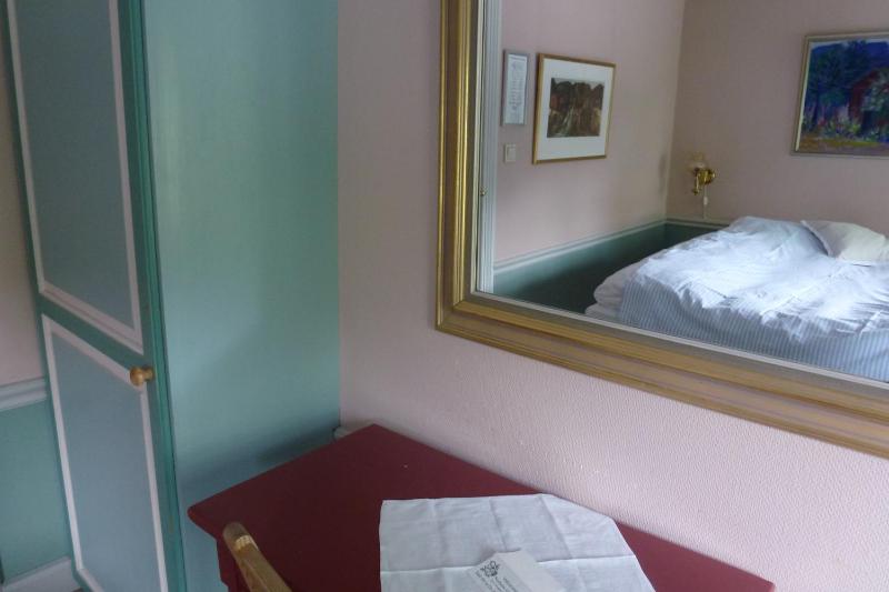 Superior Double Room image 2