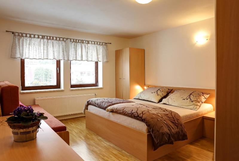 Quadruple Room with Private Bathroom image 4