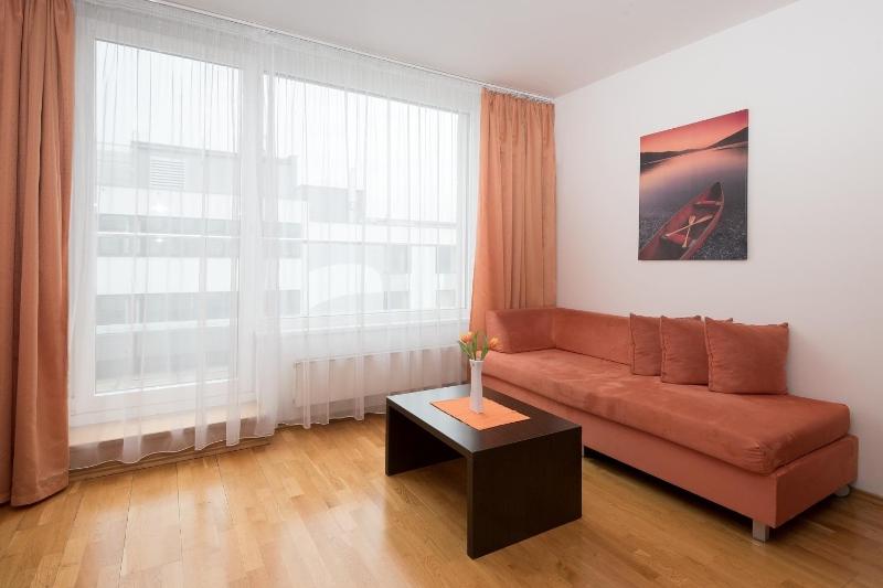 One-Bedroom Apartment (3 Adults) image 3