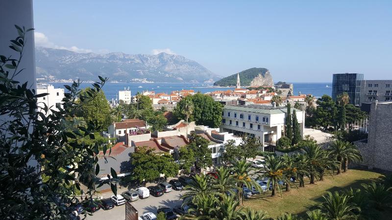 Apartment with Sea View image 4