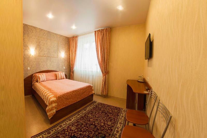 Twin Room image 1