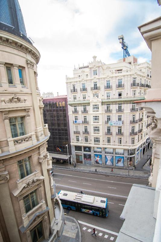 Superior Double or Twin Room with Terrace image 3