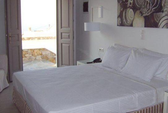 Single Room - Disability Access with Sea View image 3