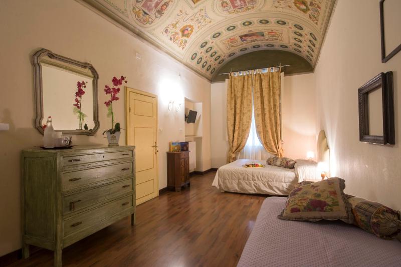 Triple Room image 1