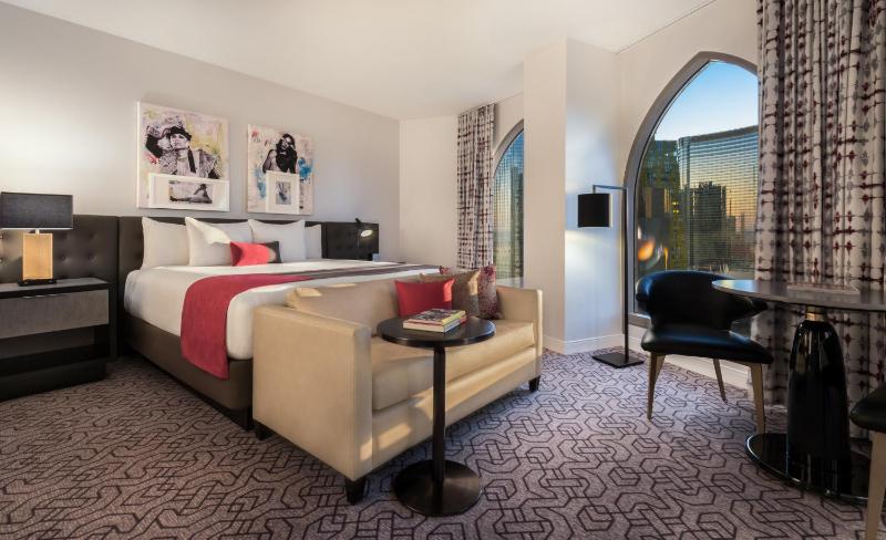 Ultra Resort Vista Room, 1 King, Non-Smoking  image 2