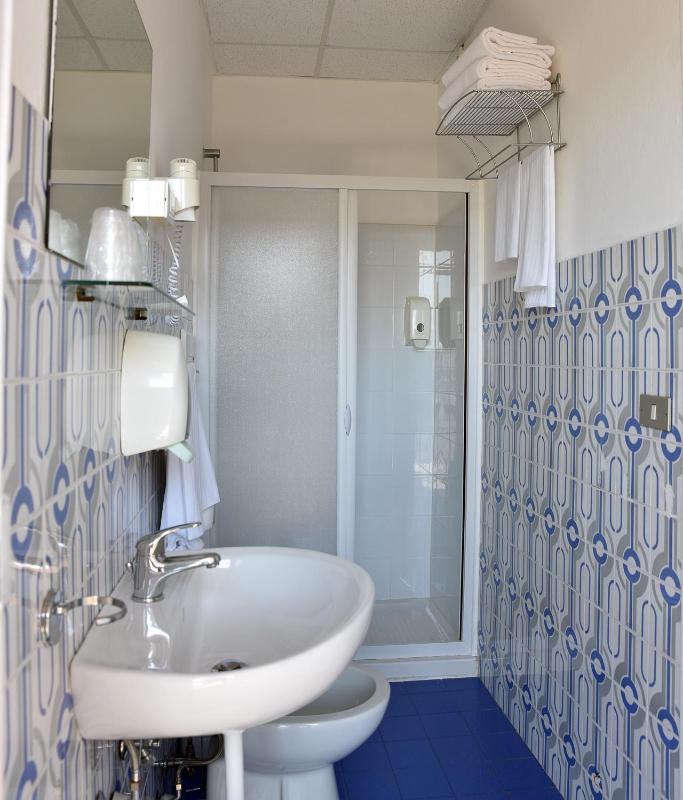 Triple Room image 4