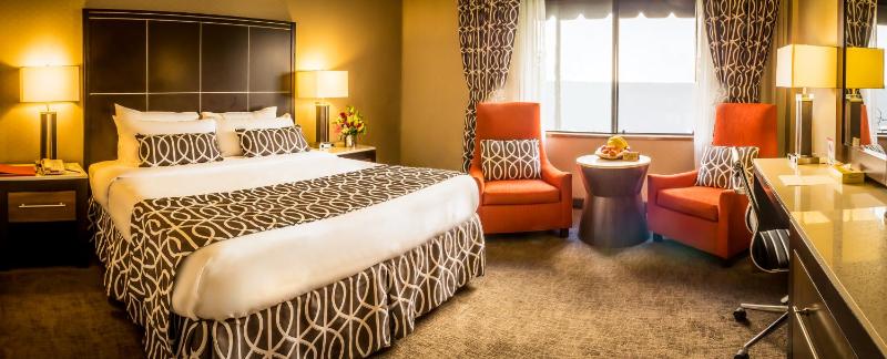 King Room image 3
