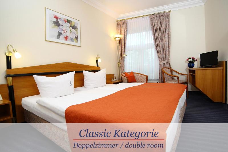 Classic Double Room image 1