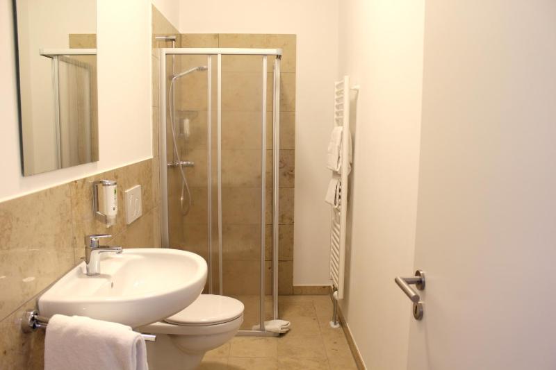 Superior Double Room image 3