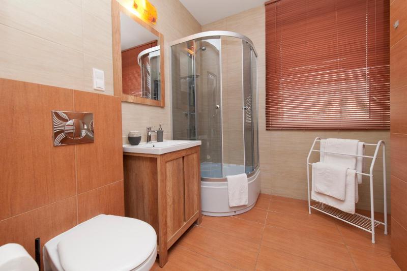 Standard Apartment 2 image 3