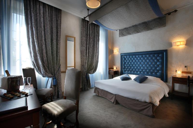 Charming Double Room image 1