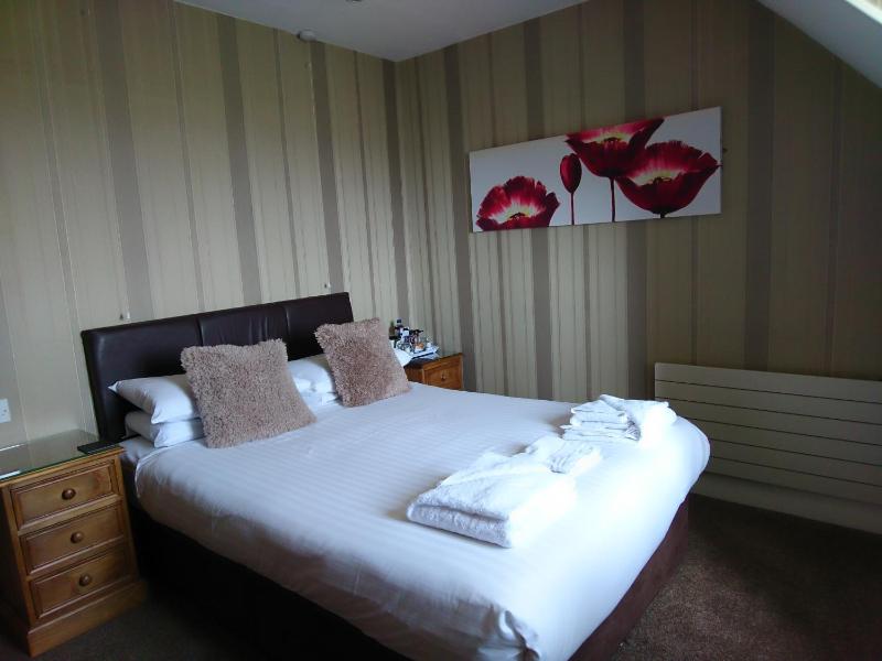 Small Double Room with Sea View  image 1