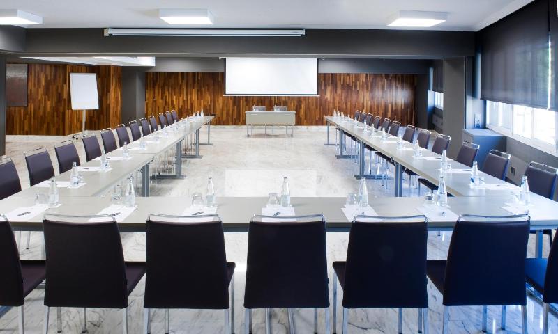 Salles Hotel Pere Iv - image 15