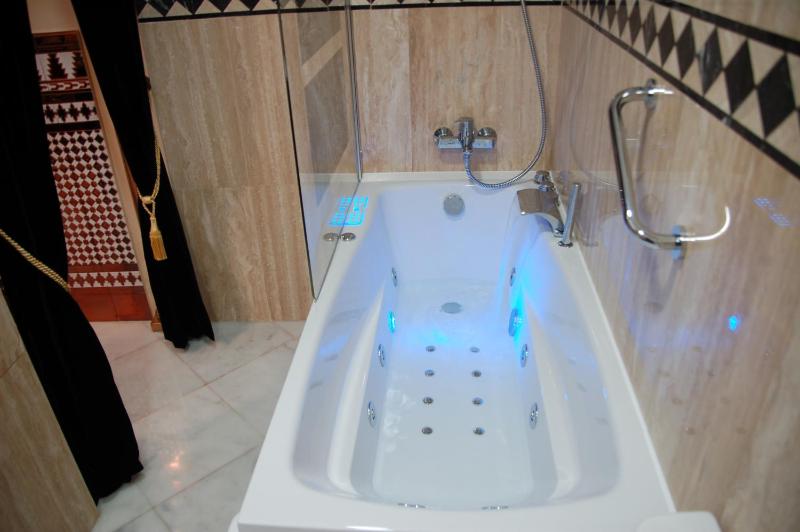 Luxury Apartment Plus Ultra - image 14