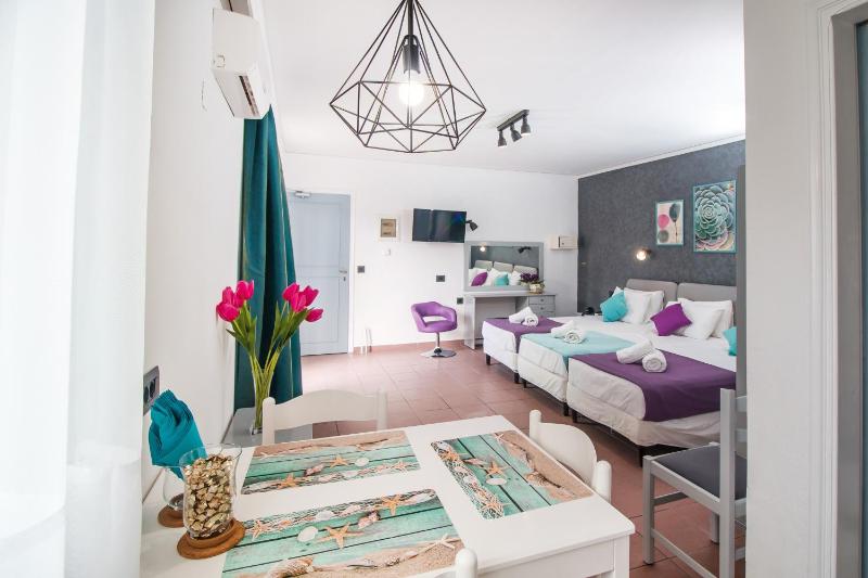 Kahlua Hotel Apartments - image 3