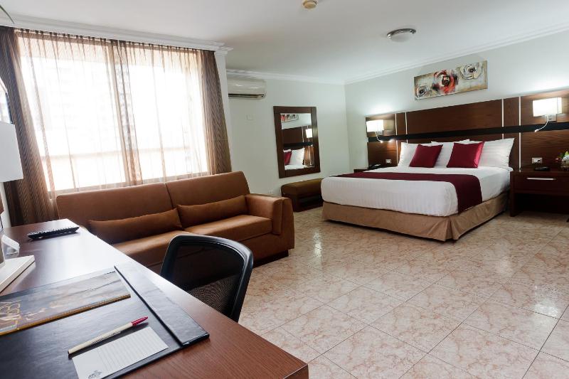 Hotel Coral Suites - image 5