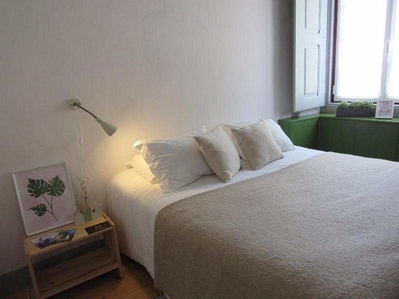 Romantic Package in Double Room with Shared Bathroom image 1