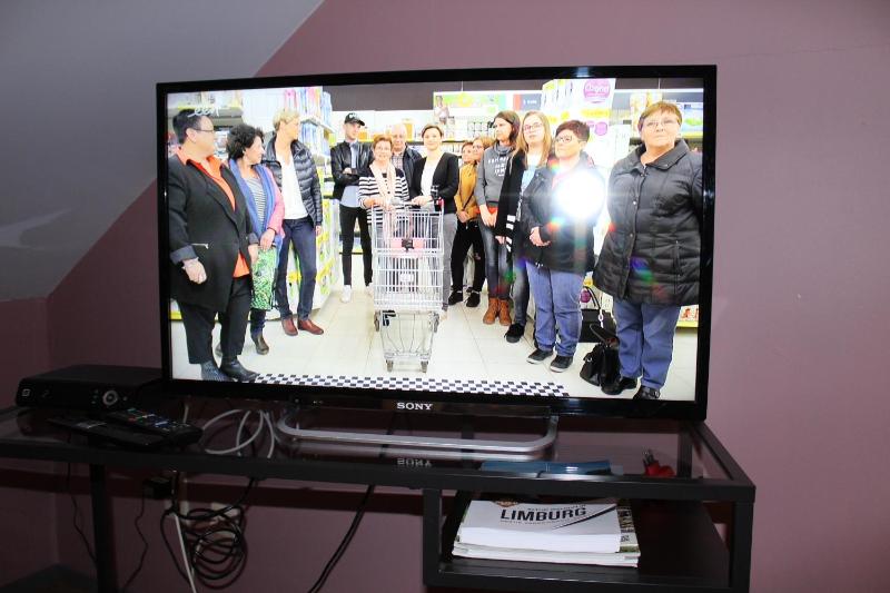 Double or Twin Room image 3