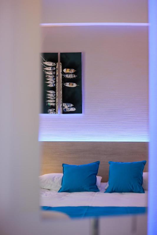 Double or Twin Room with Sea View image 2