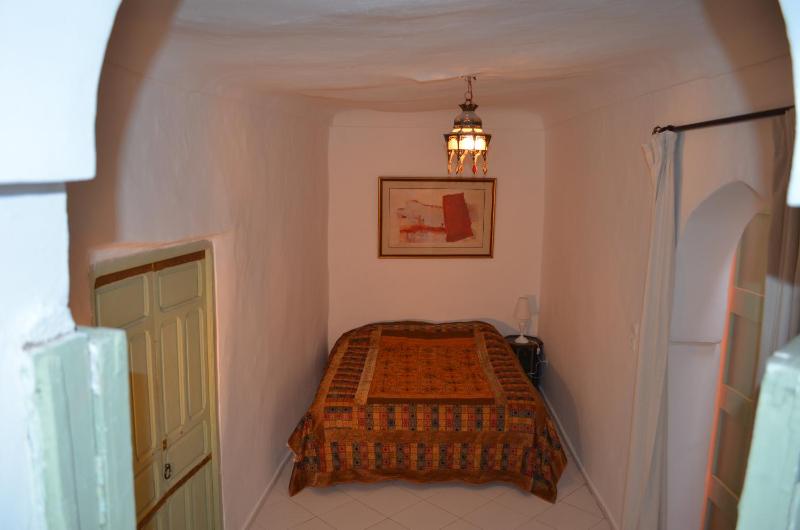 Economy Double Room image 1