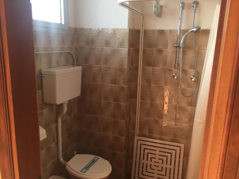 Triple Room with Balcony image 1