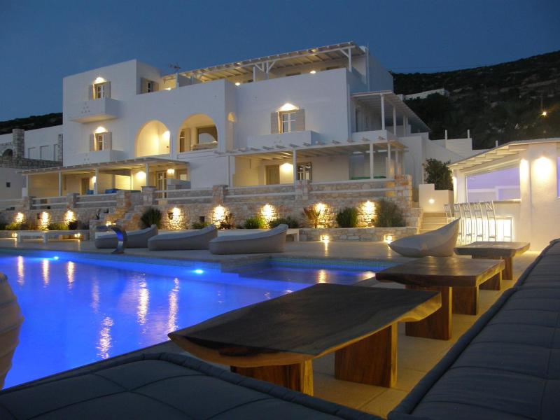 Anna Platanou Suites - image 6