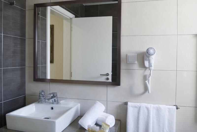 Large Double or Twin Room with Balcony and Pool View image 1