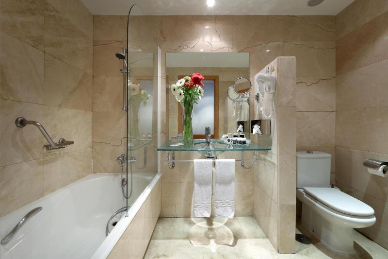 Junior Suite image 4