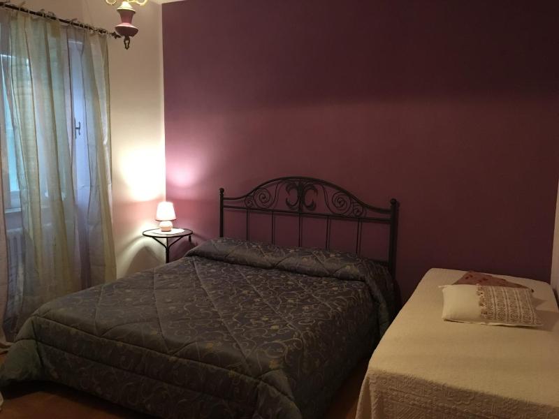 Comfort Triple Room image 4